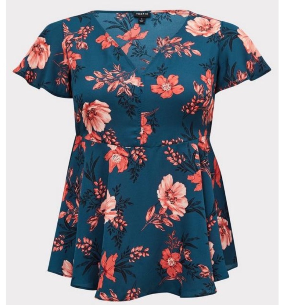 Torrid Babydoll Georgette Flutter Sleeve Blouse